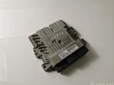 Citroën 9804127280; 9666681180; S180123008C / 9804127280, 9666681180, S180123008C C4 Grand Picasso II 2013 Unité de contrôle moteur - Image 1