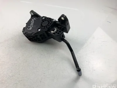 Toyota 78110-33140 / 7811033140 RAV 4 V 2021 Pédale d'accélérateur - Image 1