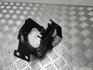 Maserati B4309E LEVANTE 2019 Support