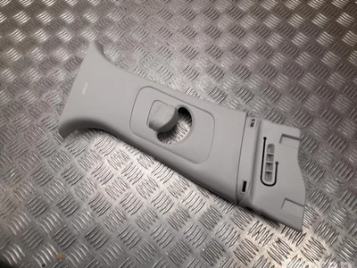 Hyundai 85840-N7000 / 85840N7000 Tucson (NX4) 2023 Tapisserie voiture right side - Image 1