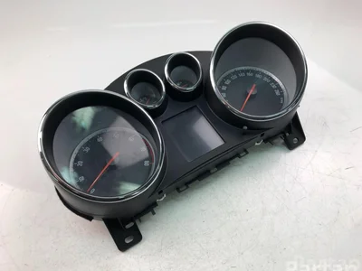 Opel 13355674 ASTRA J 2012 Tableau de bord - Image 1