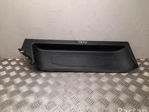 Volkswagen 2K7 853 376 A / 2K7853376A Caddy V 2020 Garniture de seuil right side