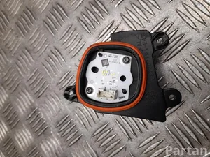 Tesla L877071M1 MODEL 3 2024 Šviesų valdymo blokas