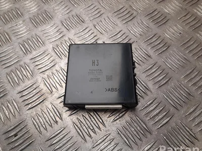 Toyota 886A0-47030 / 886A047030 PRIUS PHV (_W52_) 2020 valdymo blokas - Nuotrauka 1