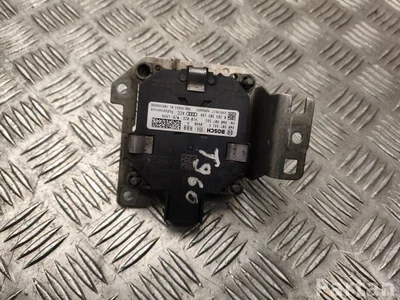 Audi 8W0 907 561 F / 8W0907561F A4 Avant (8W5, B9) 2020 Radarsensor - Bild 1