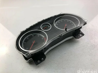 Opel P0013369218 ASTRA J 2011 Tableau de bord - Image 1