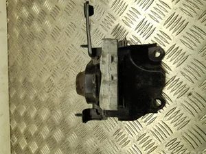Toyota AVD2740 Yaris Cross XP210 2024 Support moteur