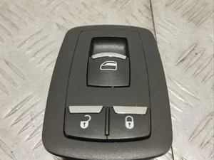 Maserati 670013822 QUATTROPORTE VI 2014 Bouton de lève-vitre