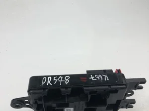 BMW 9337882 3 (F30, F80) 2014 Boîte à fusibles