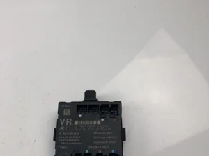 Mercedes-Benz A2129004302 E-CLASS (W212) 2011 unidad de control