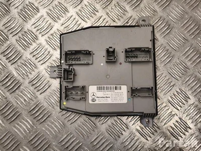 Mercedes-Benz A 205 900 81 39 / A2059008139 C-CLASS (W205) 2019 Блок управления бортовой сети BCM FEM SAM BSI - Изображение 1