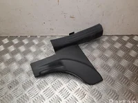 Kia 85876-R2000 / 85876R2000 Sportage V NQ5 2023 Slenksčio apdaila vidinė kairė