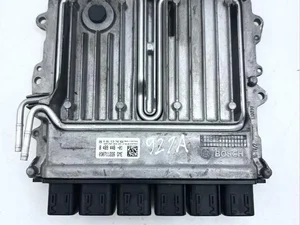 BMW 8489448, 8489448-01, 0261S19746 / 8489448, 848944801, 0261S19746 7 (G11, G12) 2018 Unité de contrôle moteur