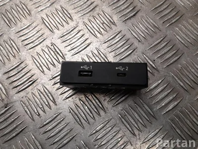 Audi 82A 035 736 / 82A035736 A1 Sportback 2019 Įvesties įrenginys USB - Paveiksliukas 1
