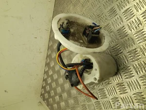 BMW 9452477 2 U06 Active Tourer 2022 Fuel supply unit