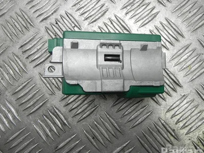 Maserati 670003653 GHIBLI (M157) 2015 Blocage du volant - Image 1