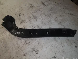 Volvo 30698694 V50 (MW) 2004 Support pour pare-chocs