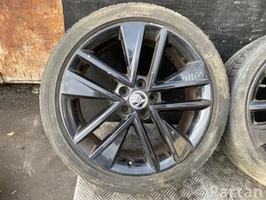 Škoda 6V0601025C FABIA III (NJ3) 2017 Felgi aluminiowe 5x100  R17 EJ 7.0 ET46