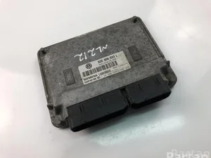 Volkswagen 03E906033L POLO (9N_) 2011 Control unit for engine