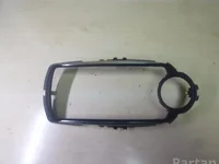 Toyota 86451-0D030 / 864510D030 YARIS (_P13_) 2014 Накладка мультимедиа