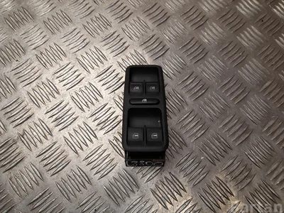 Škoda 5J0959858A FABIA II (542) 2007 Bouton de lève-vitre Left Front - Image 1