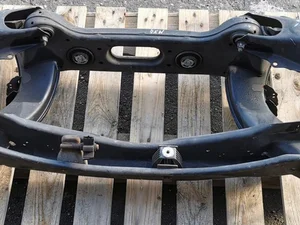 Mercedes-Benz KLASA C (W205) 2016 Wzmocnienie poprzeczne z tyłu