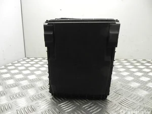 Volkswagen 3C0 937 125 A / 3C0937125A SHARAN (7N1, 7N2) 2017 Boîte à fusibles