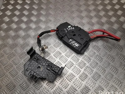 Mercedes-Benz A1775406032 CLA X118 (shooting brake) 2021 Boîte à fusibles - Image 1