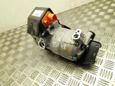 Audi 4KE 816 797 A, 4KE 260 087 R / 4KE816797A, 4KE260087R Q8 e-tron 2023 Compresseur de climatisation - Image 1