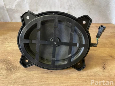 Ford L1TT19A067AC ; GX2KD19A067 / L1TT19A067AC, GX2KD19A067 Puma 2025 Subwoofer - Image 1