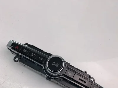 Volvo 31398845 V90 II 2021 Unidad de interruptores (botones) - Imagen 1