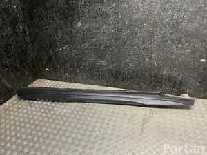 Mercedes-Benz A2546984800 GLC X254 2023 Side sill Right