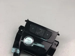 Peugeot 96770535ZD 308 II 2015 Bouton start-stop