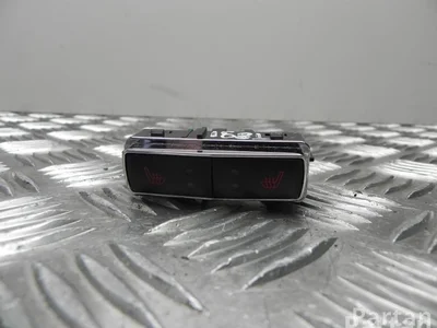 Ford DP5T-14D694-ABW / DP5T14D694ABW FIESTA VI 2014 Interrupteur de chauffage de siège - Image 1