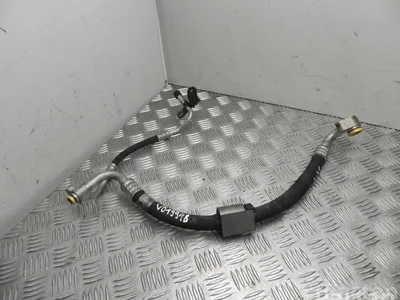 BMW 6929811 3 (E90) 2011 Tuyaux / Tubes - Image 1