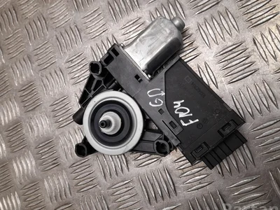 Volvo 32283266 XC40 2020 Moteur de lève-vitre Right Rear - Image 1