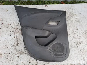 Opel 9834734380, 9829487580 Corsa F 2021 Panneau de garniture de porte