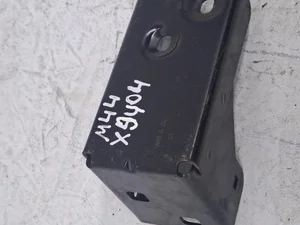 Mercedes-Benz A2056262700 C-CLASS (W205) 2015 Soporte del radiador