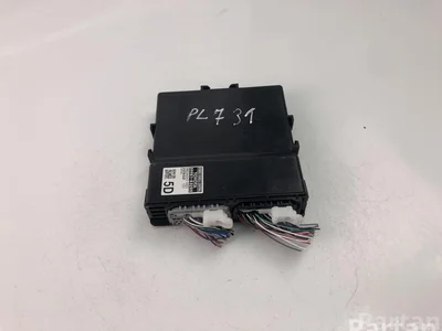 Toyota 89981-K0280 / 89981K0280 YARIS (_P13_) 2013 Unité de contrôle moteur - Image 1