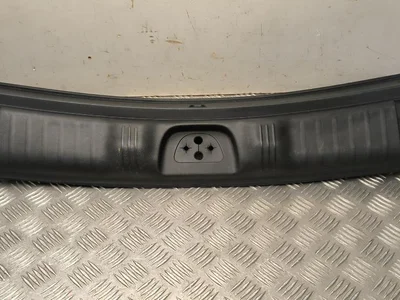 Jeep 5SZ82DX9AB COMPASS (MP) 2018 Abdeckung für Schlossträger - Bild 1