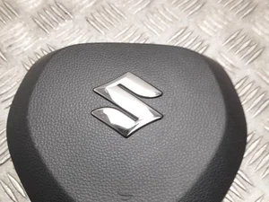 Suzuki TG17A02001 Across 2022 Vairuotojo oro pagalvė