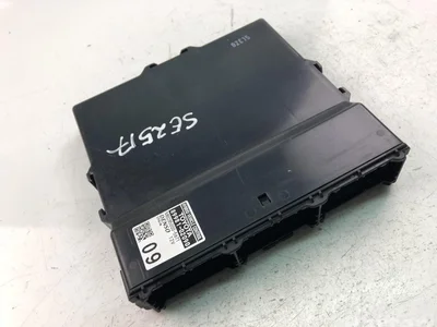 Toyota 89981-02090 / 8998102090 COROLLA Saloon (_E18_, ZRE17_) 2016 unité de contrôle - Image 1