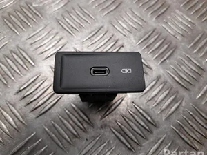 Volkswagen 17A 035 718 / 17A035718 ID. Buzz 2024 Périphérique d'entrée USB