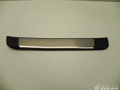 Škoda 3T0 853 541 / 3T0853541 SUPERB II (3T4) 2009 Bordure de seuil de porte - Image 1