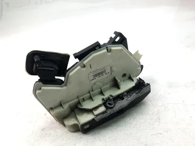 Volkswagen 5K1837016B GOLF VI (5K1) 2011 Serrure de porte - Image 1