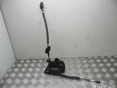 Renault 825033289R Twingo Z.E 2021 Serrure de porte Left Rear - Image 1