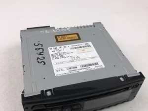 Peugeot 98030741ZD 208 2016 Компакт диск-радио