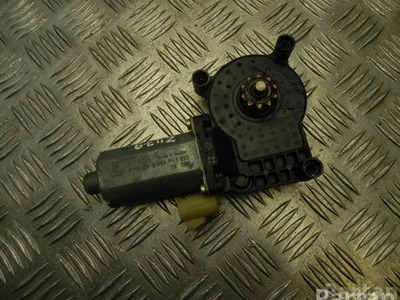 Mercedes-Benz 990408-100 / 990408100 M-CLASS (W163) 2002 Moteur de lève-vitre - Image 1