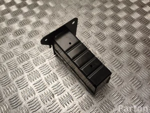 Renault 561114082R MEGANE E 2023 Bracket for bumper Left Front