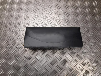 Audi 8V2880841D A3 Limousine (8VS, 8VM) 2019 Airbag aux genoux/aux pieds right side - Image 1